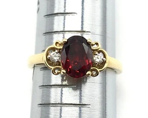 Anello a fascia tre pietre in oro giallo massiccio 14 kt con diamanti granati misura 7 - Foto 1 di 6