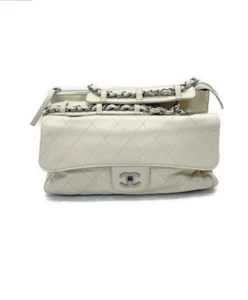 CHANEL Matelasse Lammleder Kette Schultertasche Elfenbein Coco Mark Authentisch Gebraucht - Bild 1 von 10