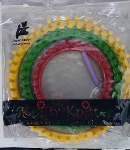 Provo Craft Knifty Knitter Kit Circle Looms - Picture 1 of 4