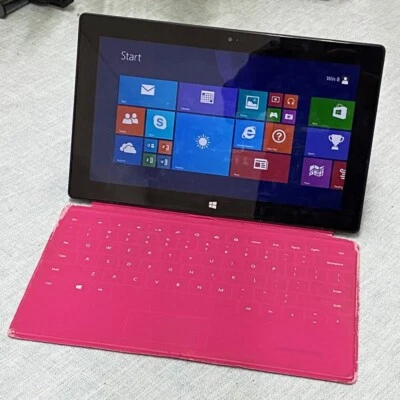 Microsoft SURFACE 1516 Windows RT 8.1 64GB HDD 2GB RAM WiFi Teclado Cámara web Foto 1 de 4