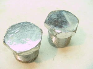 NORTON COMMANDO 750 850 TOP FROK TUBE NUT SET USED ORGINALS PART # 060345 GOOD T - Picture 1 of 3