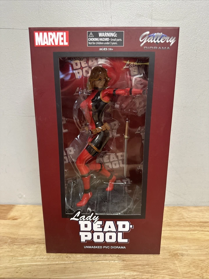 Estatua Desenmascarada Dama Deadpool Galería Marvel - NYCC 2020 Limitada 1000 Sellada Foto 1 de 4