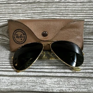 Occhiali da sole vintage Ray Ban B&L da uomo montatura oro con custodia - Foto 1 di 11