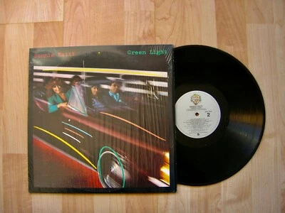 BONNIE RAITT green light Warner BSK 3630   orig 1982 + inner  SHRINK  NM - Image 1 of 3