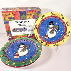 Juego de 4 platos de Navidad SANGO Sweet Shoppe ensalada postre 8 pulgadas muñeco de nieve Sue cremallera - Imagen 1 de 13
