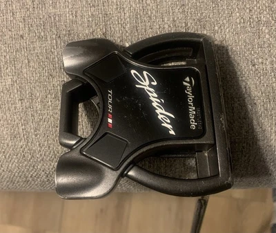 Паттер TaylorMade Spider Tour черный 35,75 дюйма с двойным изгибом и чехлом на головку - Изображение 1 из 4