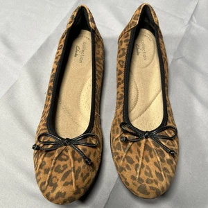 Clarks Sara Aster Mujer 7 Ballet Plano Estampado Leopardo Gamuza Excelente Estado - Imagen 1 de 6