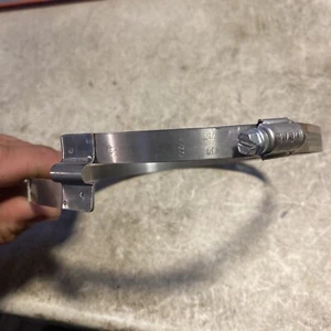 Flextube Bridge Clamp 02200600 - Picture 1 of 3