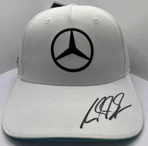 Mick Schumacher - 23/24 Mercedes Reserve Driver Firmado Blanco F1 Tapa + Certificado de Autenticidad del Concesionario - Imagen 1 de 2
