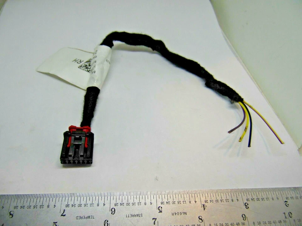 INTERRUPTOR DE BLOQUEO DE PUERTA CONECTOR COLETA para Camaro 2020 Silverado 2016 20 lado derecho Foto 1 de 4