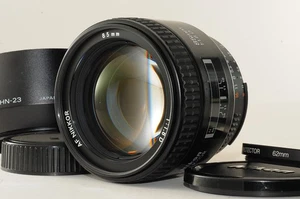 Near MINT Nikon AF NIKKOR 85mm F/1.8 D Portrait Prime Lens w/caps From Japan - Picture 1 of 13