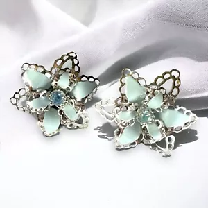 Blue Enamel Flower Earrings Screw Back Silver Tone Rhinestone 1950s Vintage - Picture 1 of 9
