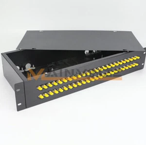 1x Boîte à bornes fibre optique 48 cœurs ST UPC adaptateur Pigtail 48 ports panneau de brassage - Photo 1/1