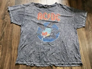 Mens XL ACDC Fly On The Wall 1985 Tour T Shirt Double SidedAcid Wash Distressed - Picture 1 of 6