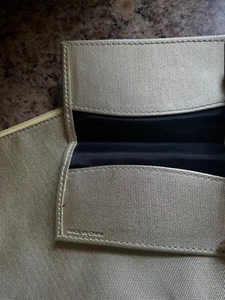 Lot Mary Kay cosmetics cash bag gold makeup Divider Zipper 10.5” x 6” - Picture 1 of 3