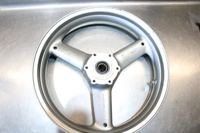 Triumph Daytona 955i 2001 rueda delantera 17x3,50 T2000245 Foto 1 de 4