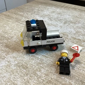 Lego  6632 Polizei Auto mit Aufbauanleitung - Bild 1 von 3
