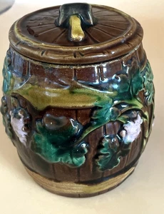 Colorful Majolica Jar With Lid Grape & Barrel Design - Picture 1 of 9
