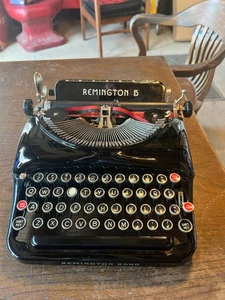 Máquina de escribir Remington Rand 5 años 30 negra brillante, pantalla o piezas solamente, pequeña reparación - Imagen 1 de 11