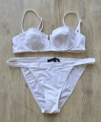 De colección Para Mujer GUCCI Ropa de Playa Bikini Traje de Baño Traje de Baño GG Blanco TOM FORD Foto 1 de 4
