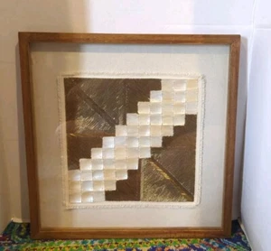 Framed Beaded Wall Art West Elm? 18" X 18" Mother Of Pearl Gold Beads - Picture 1 of 6