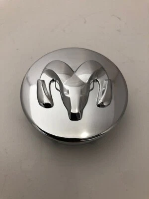 Tapa central de rueda Dodge 2005-2018 OEM Mopar 4895900AA Foto 1 de 4