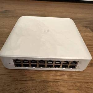 Commutateur Unifi USW-Lite-16-PoE - Photo 1/4
