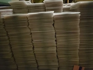 Bundle Of 500 DVD'S mixed Titles Redbox Cases. - Picture 1 of 1