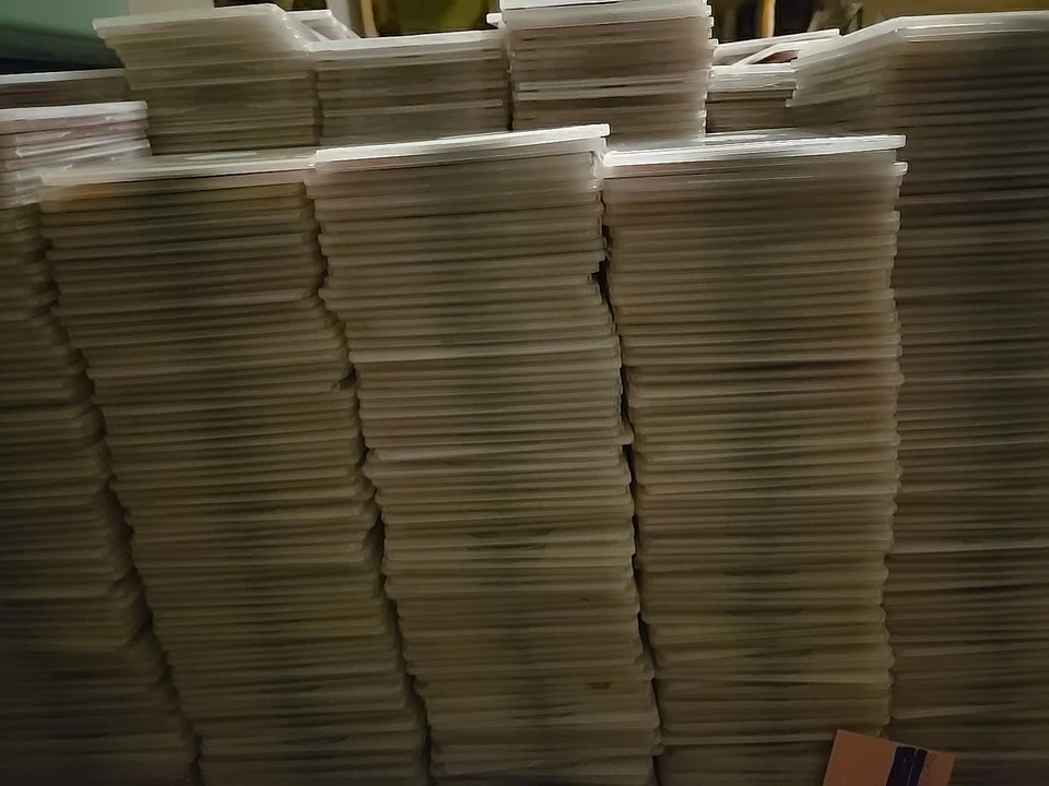 Bundle Of 500 DVD'S mixed Titles Redbox Cases. - Image 1 of 1