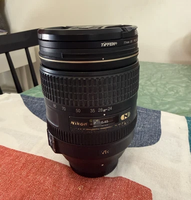 Nikon 24-120mm f/4G ED-IF AF-S NIKKOR VR Vibration Reduction Lens - Image 1 of 3