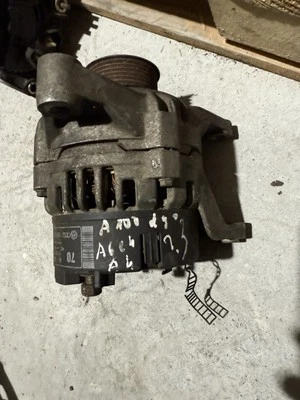 Generador alternador gasolina Audi A4 A6 Passat 1.6 1.8 0123310022 058903016 OEM Foto 1 de 2