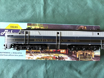 Athearn PA Baltimore & Ohio Non-powered, but Lighted - HO - Image 1 of 4