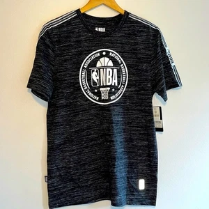 Neu mit Etikett NBA Basketball schwarz/grau T-Shirt - Bild 1 von 6