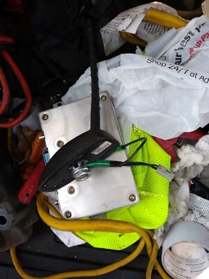 2008 Infiniti EX35 With navigation system Exterior Roof Antenna E  - Image 1 of 3