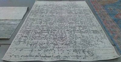Alfombra Mancha Trasera PLATA/MARFIL 6'-7" X 9'-2", Precio Reducido 1172769192 MAD603G-6 Foto 1 de 4