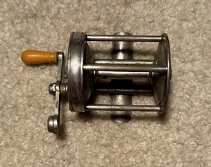 Vintage Shakespeare Universal 1914 Casting Reel Serial 23038 W.S. Jr. Co Working - Picture 1 of 4