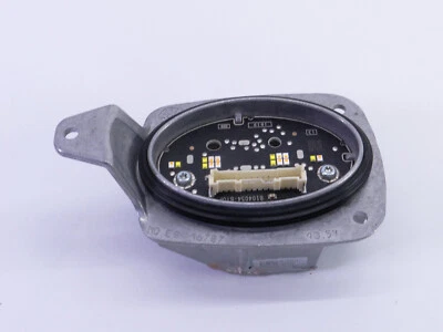 Volvo XC40 2018-2021 LED faro esquina DRL diodo módulo derecho OEM 90094620 Foto 1 de 4