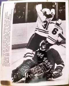 1979 NHL HOCKEY STANLEY CUP FINAL PHOTO JOHN DAVIDSON MARK NAPIER GOALIE MASK - Picture 1 of 5