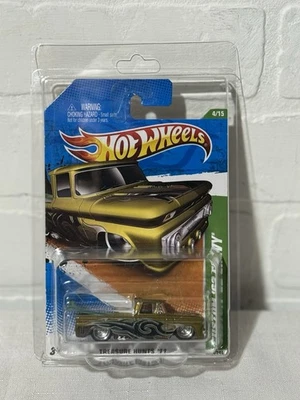 Camioneta Chevy Super Treasure Hunt 2011 Hot Wheels 62 personalizada paquete protector limpio Foto 1 de 4