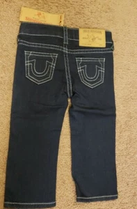 Neu mit Etikett True Religion Jungenjeans dunkle Waschung, Größe 18 Monate - Bild 1 von 5