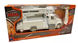 New Ray International 4200 Utility Bucket Truck Adams Electric White Long Haul - Bild 1 von 4