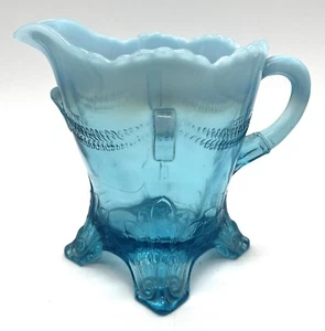 Antik Jefferson Glas Co blau opalisierender Rand Swag mit Klammern Fuß Milchkännchen - Bild 1 von 9