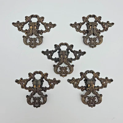 5 x Ornate Brass Drawer Pulls - Vintage Handles UJSL 4129 4129H - Image 1 of 4