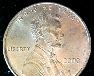 2000p Lincoln cent w/long spikehead die crack - Picture 1 of 4