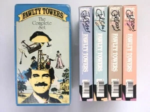 FAWLTY TOWERS Hand Signed JOHN CLEESE "THE COMPLETE SET" All Series Episodes VHS - Imagen 1 de 11