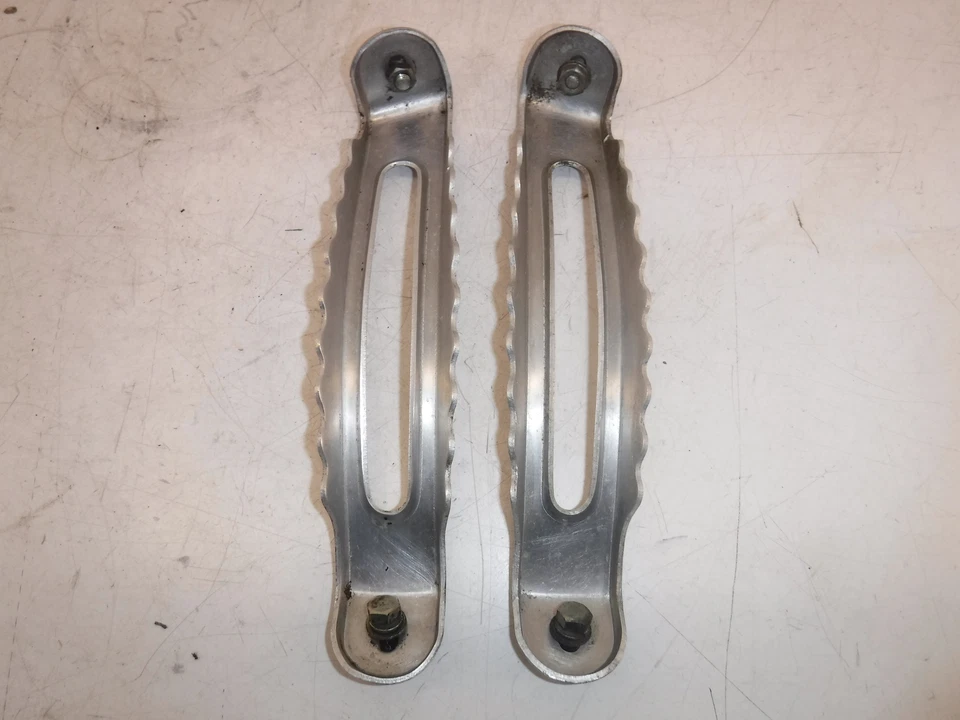 Yamaha SL433F 1974 juego de clavijas de reposapiés  Foto 1 de 4