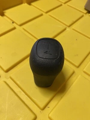 1998 Isuzu  Rodeo Trooper OEM 2 speed High 4 Low 4l Knob Truck - Image 1 of 4