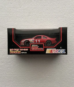 1991 Racing Champions | Geoff Bodine #11 1:43 Diecast Race Car - Picture 1 of 4