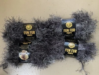 Paquete de 4 impresiones divertidas de pieles marca León hilo para pestañas #204 gris lava 1,5 oz 57 yardas Foto 1 de 2