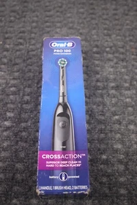 Cepillo de dientes Oral B Pro-100 negro acción cruzada alimentado por batería NUEVO limpieza profunda - Imagen 1 de 10